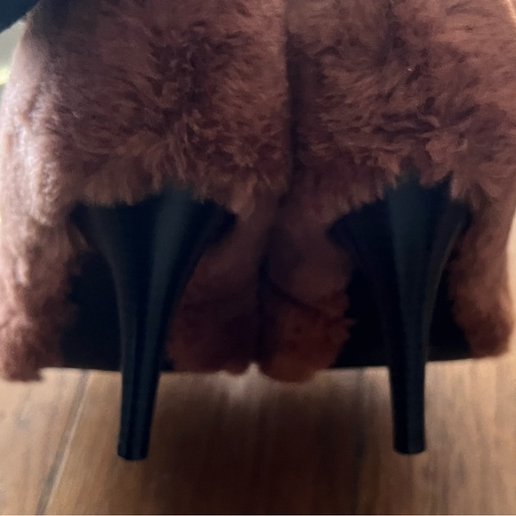 Stella McCartney Ryder Shaggy Faux Fur Heels Pumps Shoes 38.5 New - Picture 8 of 13